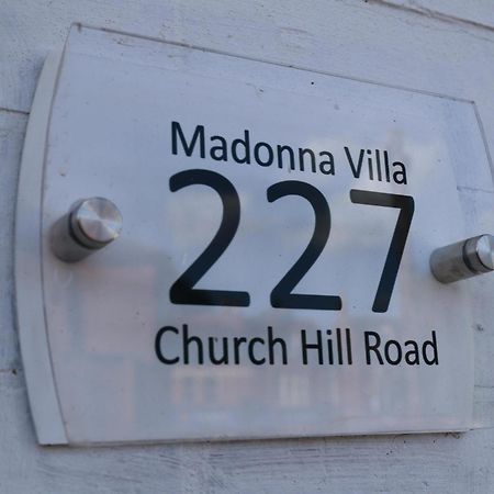 Madonna Villa Birmingham Exterior foto
