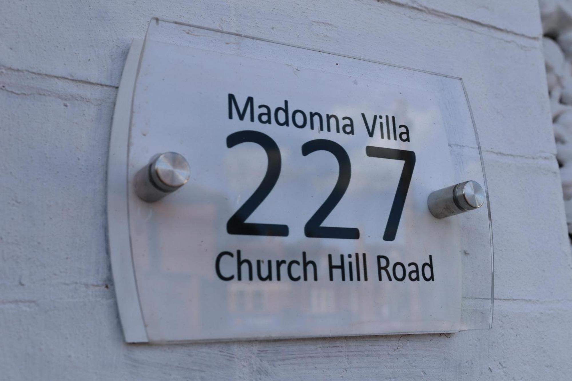 Madonna Villa Birmingham Exterior foto